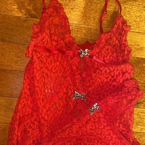 2-PIECE VICTORIA’S SECRET RED LACE SLIP/SET! NEW!